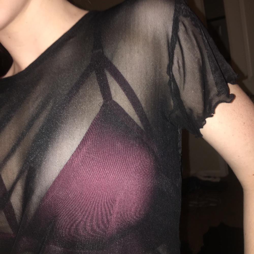 sheer short sleeve!!
